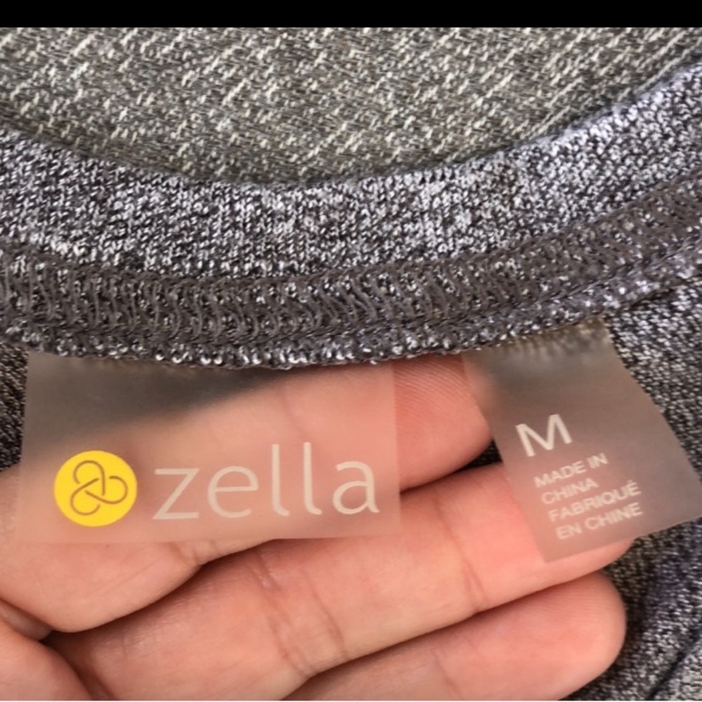 Zella Ruched Long sleeved tee-size M - Picture 3 of 8